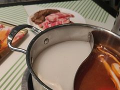 -钱小奴创意自助餐厅·原切谷饲安格斯畅吃(绍兴新昌万达店)