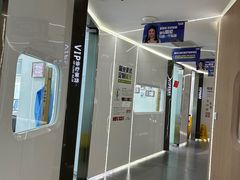-极光口腔·矫正种植修复(锦江店)