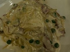 奶油培根意大利面-WOLFGANG PUCK KITCHEN & BAR(迪士尼小镇店)