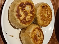 -清真吴记门钉肉饼·喜多利
