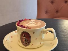 -Me Coffee下午茶艺术空间