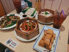 -明腾壹间茶餐厅(新都会花园广场店)