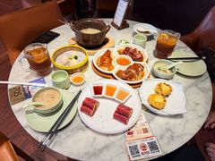 -蝴蝶里·粤菜·点心(龙湖天街&滨江店)