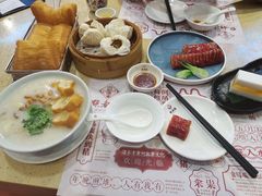蜜汁叉烧包-点都德(北京路贰店)