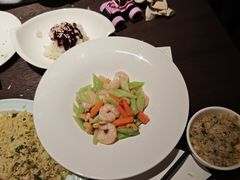 -静之湖湖畔餐厅