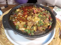 -忆江南·金鹏船宴