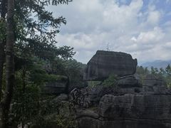 -梭布垭石林景区