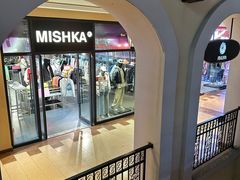 -首创奥特莱斯(西安店)