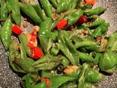 螺丝椒兔耳菌炒风干肉-耶里夏丽·丝路新疆菜·清真食品(徐汇南丹东路臻选店)