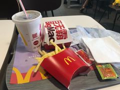-麦当劳(东方时代广场分店)