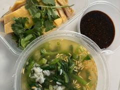 -月亮房·白斩鸡(娄山关路店)
