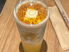 多金菠萝系列-喜茶(广州天汇igc店)