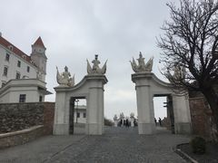 -布拉迪斯拉发城堡