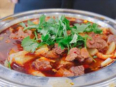 牛肉锅仔-华中科技大学百景园(三楼酒店)