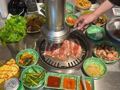 -欧巴炭烤肉오빠숯불구이(南京东路店)