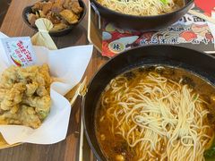 -亚皆老街南宁老友粉·米粉(印象城店)