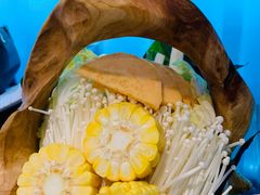 -东椰·海南椰子鸡火锅(朝阳门店)