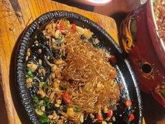 -钟掌勺忘不了地道湘菜(新天地假日广场店)