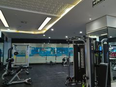 -宝力豪健身(万达广场店)