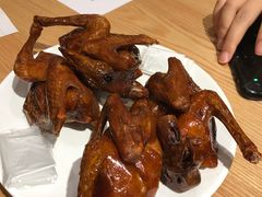 -粤小馆(天安云谷店)