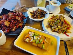 -隔壁老王·家常云南菜(花巷店)