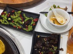 -曹丞相·地锅鸡·地锅鱼(武林店)