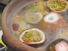 无花果文昌鸡煲-红盔甲·小龙虾(天钥桥店)