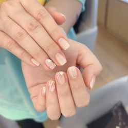 -悠禾·美甲美睫·皮肤管理