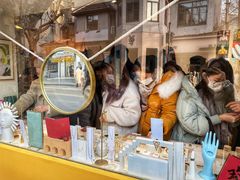 -LADY FAFA(巨鹿路陕西南路路口店)