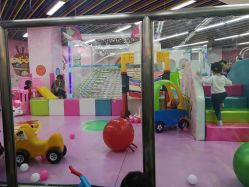 -孩子王童乐园(鹏瑞利青羊广场店)