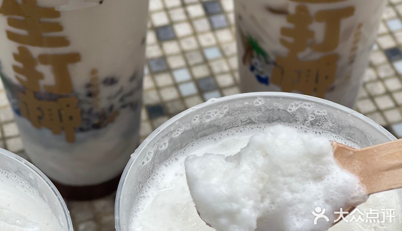 茶百道新品生打椰真是初夏神仙白月光！！