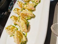 -海派悦庭·海胆烧麦·新融合菜(凯德广场店)