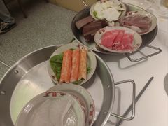 -捞小鲜虾滑海鲜自助火锅(嵊州吾悦店)