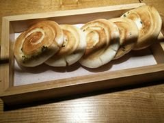 老杭州葱油饼-弄堂里(雨花客厅店)