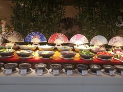 自助调料区-威珀斯酒店·珀萃美食餐厅 | 海鲜刺身·现烤生蚝·特色烤肉