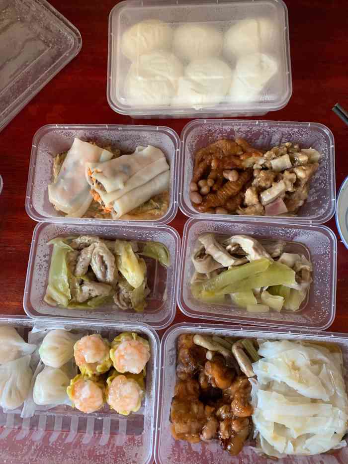 鸿福楼海鲜酒家-"ok,东西还可以,服务很好.还好还好哈.