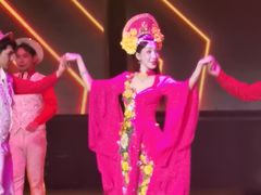 -金东尼人妖秀