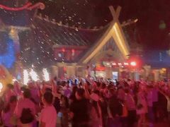 -七彩云南欢乐世界