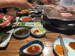 -明洞阿姨·韩式酱蟹烤肉·创意料理(三元桥店)