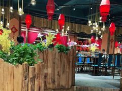 大堂-老滇山寨•云南特色菜•地方菜•民族风情歌舞表演(金碧店)