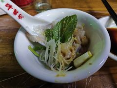 -官塘陈记鱼生·潮汕砂锅粥·牛肉火锅(潮枫路总店)