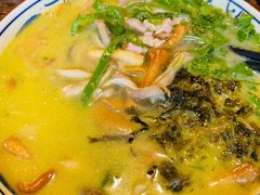 菌菇肉丝面-爱家面馆(常州总店)