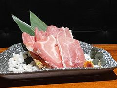 -肉魁屋·烧肉·烧鸟·酒场(高新店)