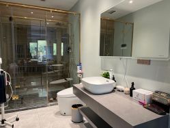 -新蝶变皮肤管理中心