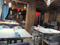-乔家小院•非遗驴肉•本地小海鲜(滨河路店)