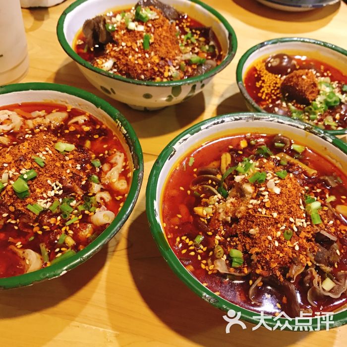 冒肥肠