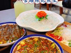 -官塘陈记鱼生·潮汕砂锅粥·牛肉火锅(潮枫路总店)