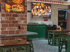 -黑白电视长沙小吃(悦汇城店)