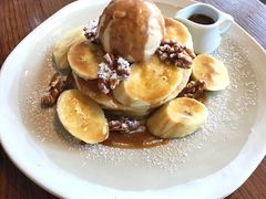 -ROAST coffee & eatery
