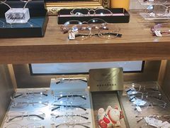 -一代眼镜·蔡司配镜(浦东大拇指广场店)